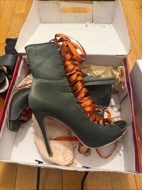 Steve Madden Olive Green Lace-Up Stiletto with Copper Ribbon Laces